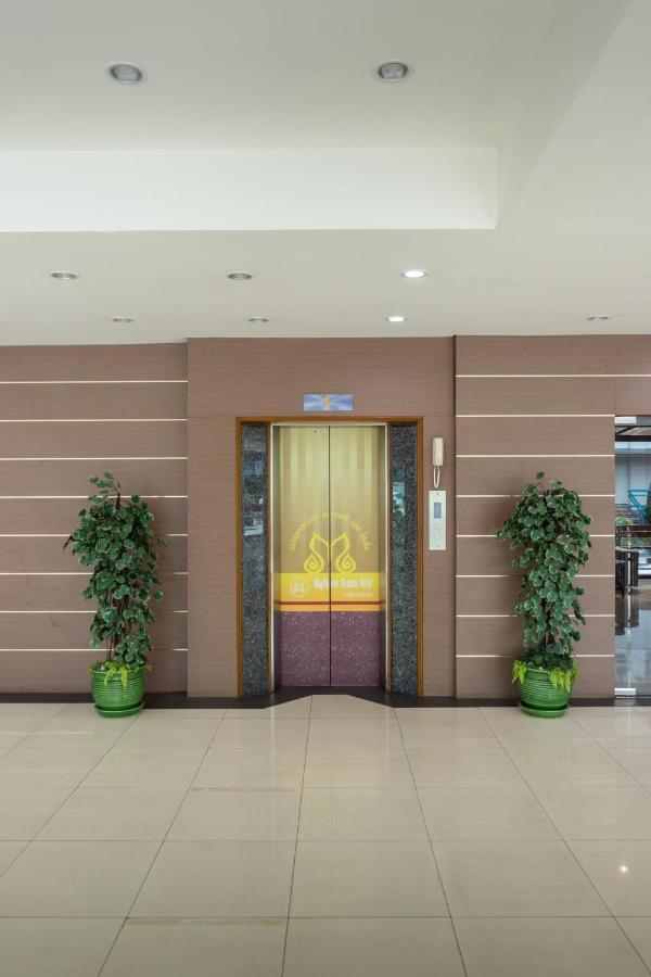 Mayflower Grand Hotel Korat Nakhon Ratchasima Ngoại thất bức ảnh