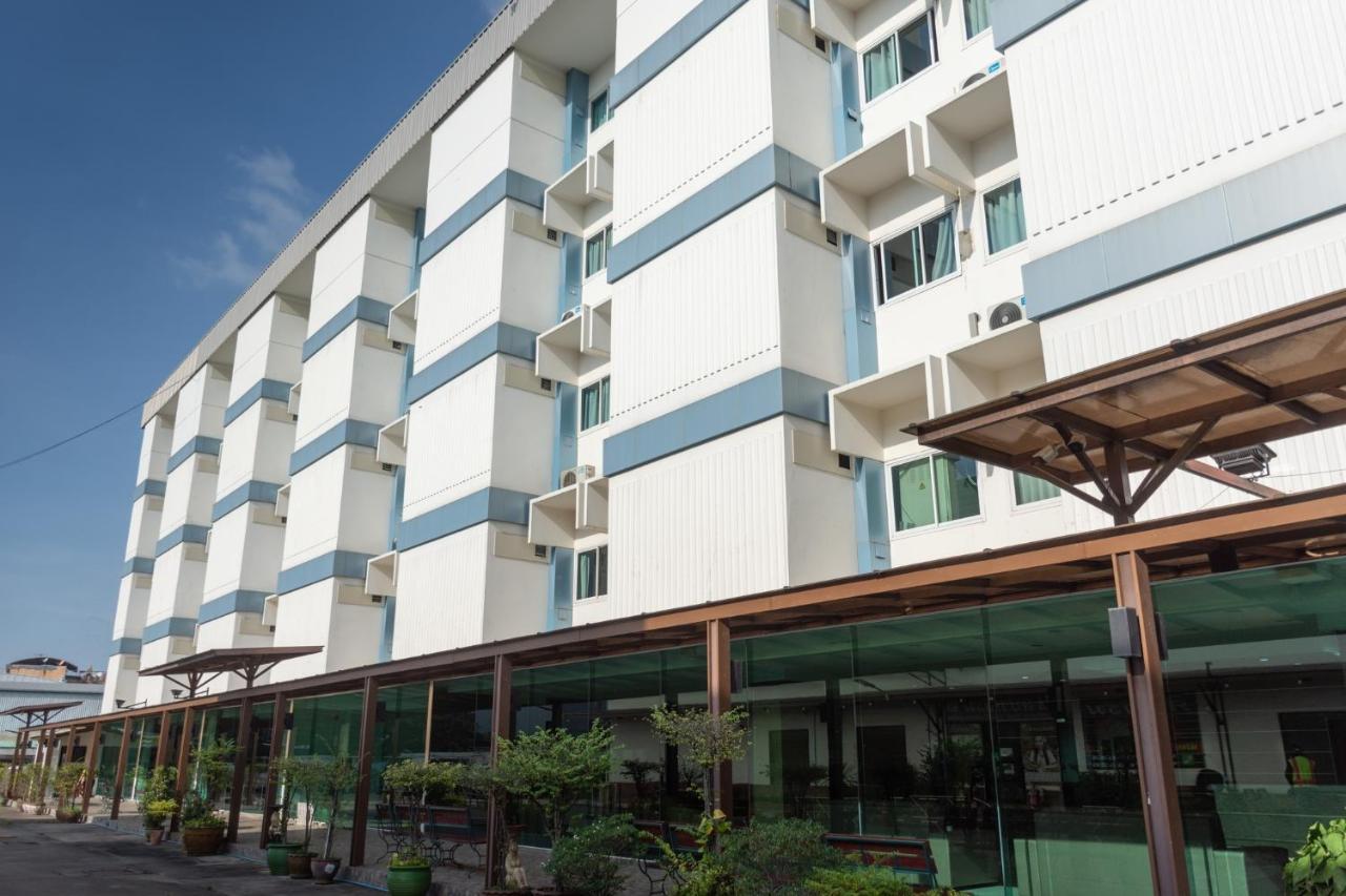 Mayflower Grand Hotel Korat Nakhon Ratchasima Ngoại thất bức ảnh